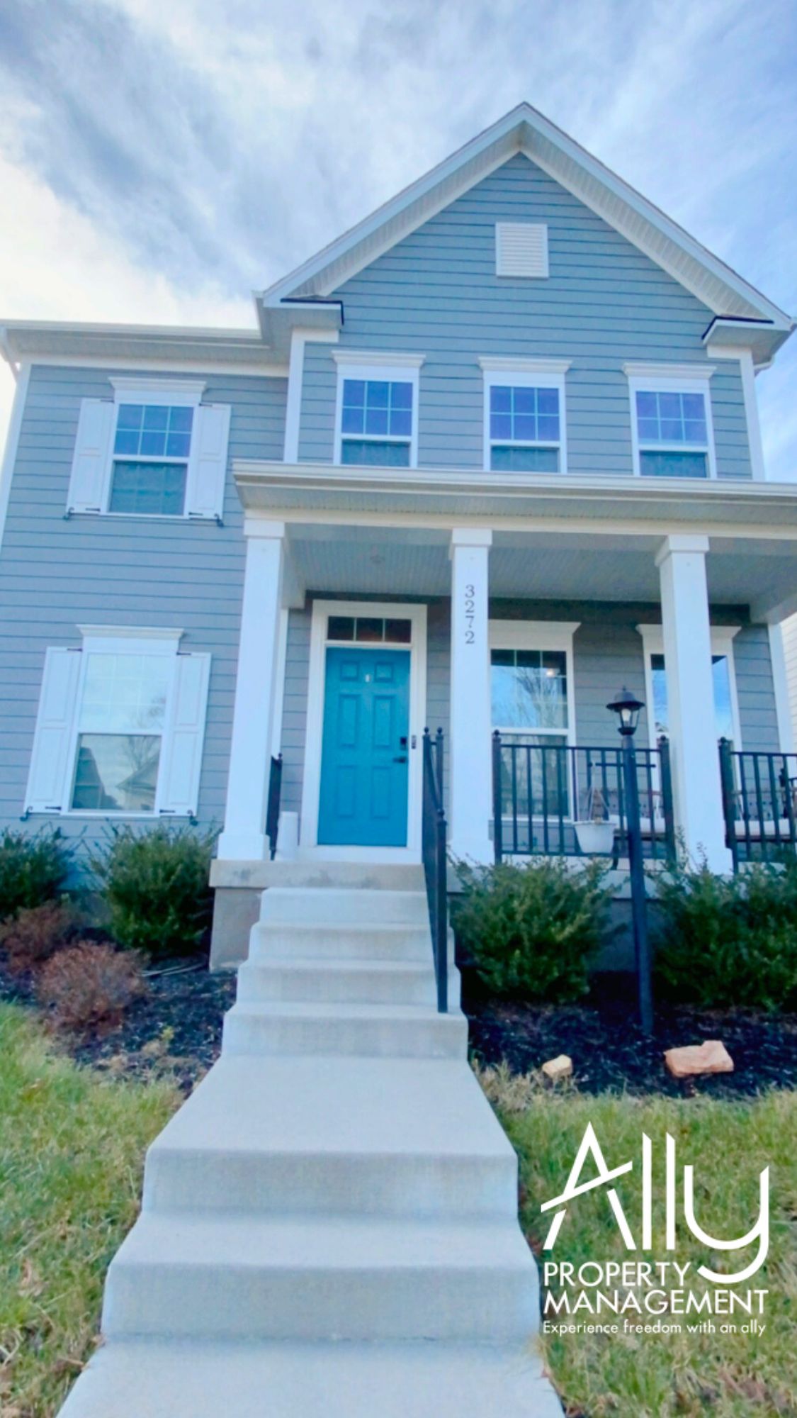 3272 Village Park Avenue