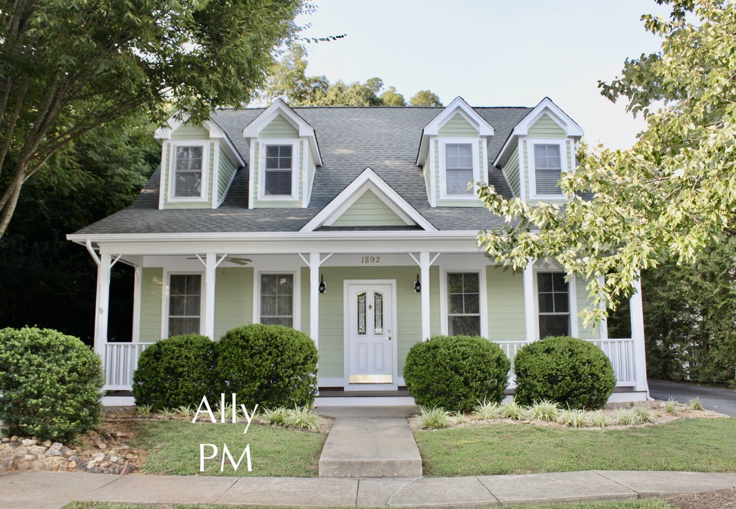 1892 Clay Drive