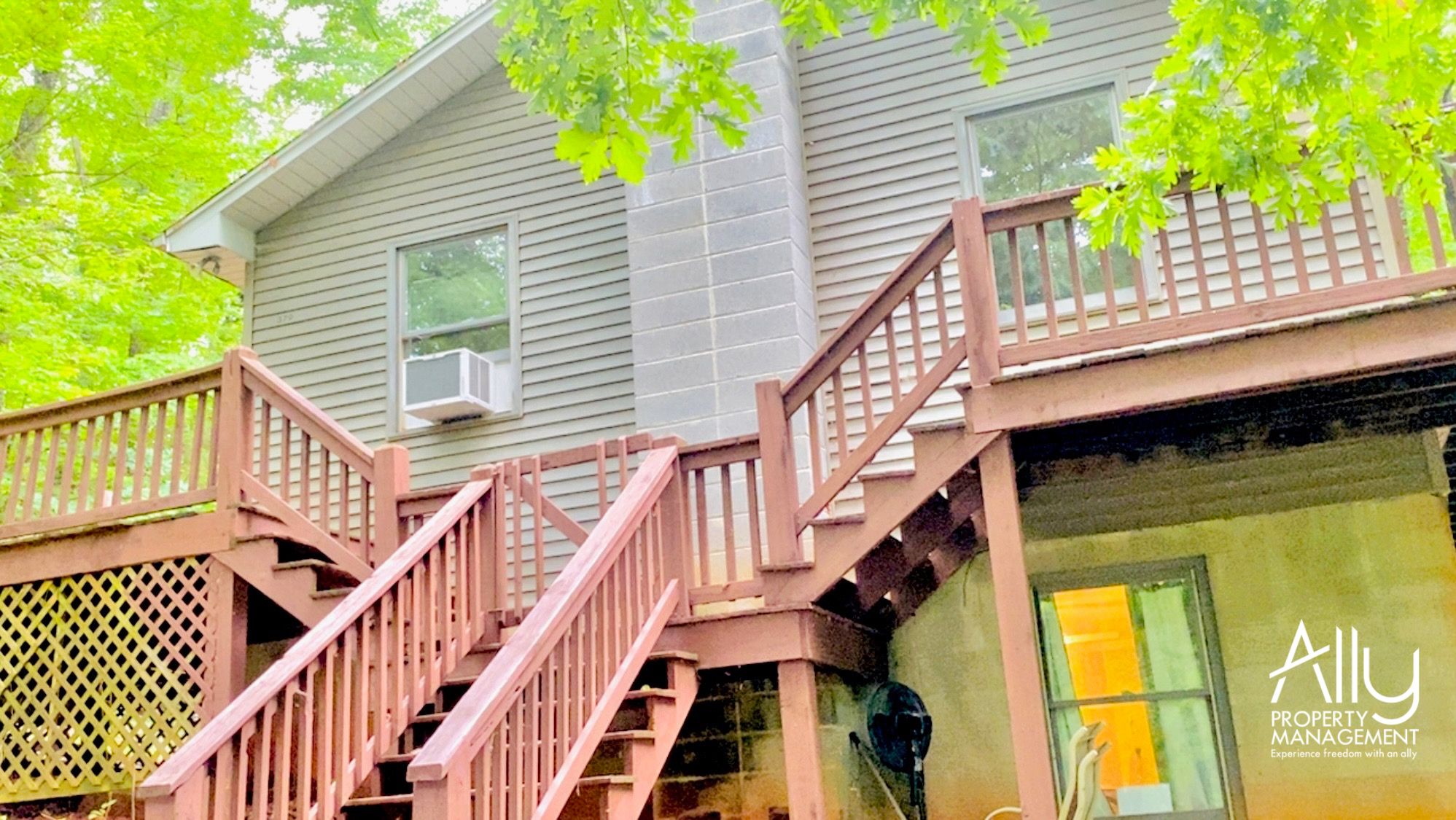 2484 Lost Hollow Path - Upper