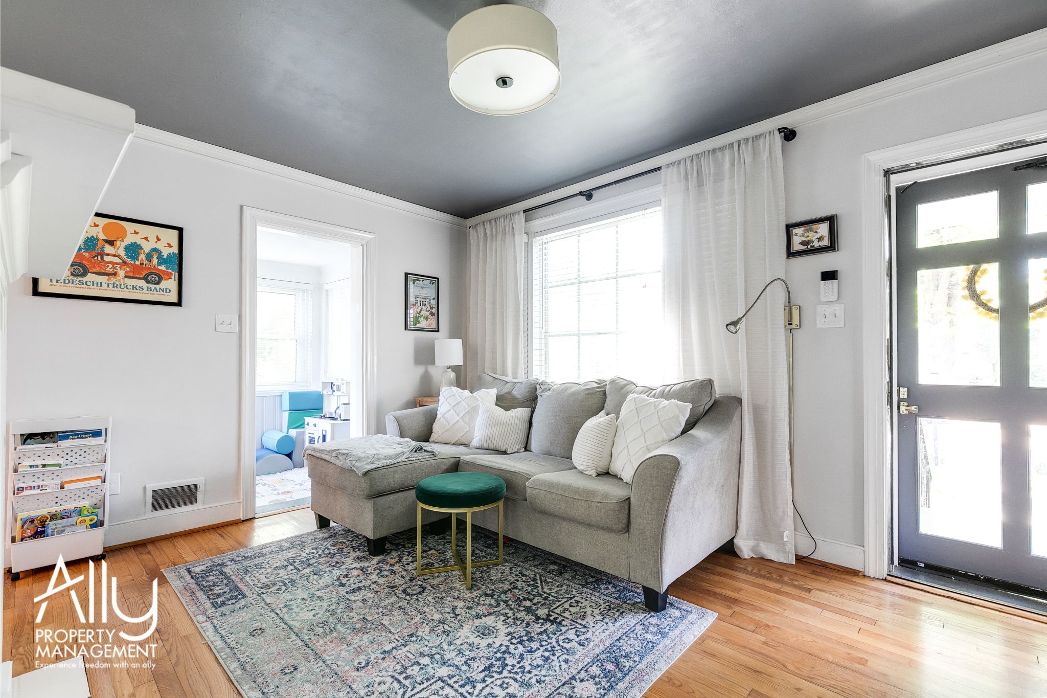Property thumbnail image
