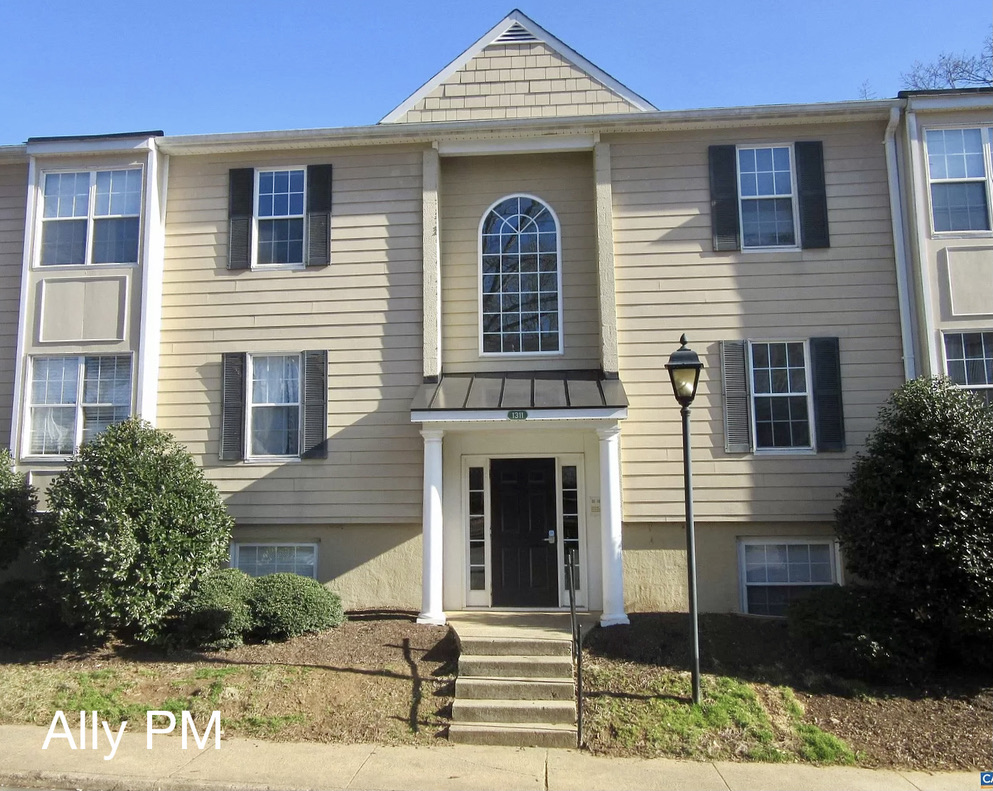 1313 Villa Way D